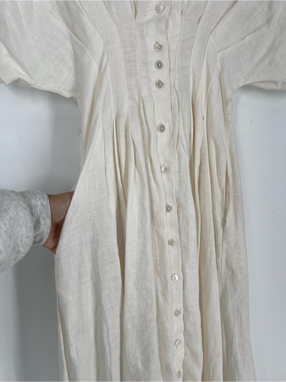 Exquise Anthropologie Tobie White 100% Linen Pleated Button Down Midi Dress XXSP - Picture 9 of 12